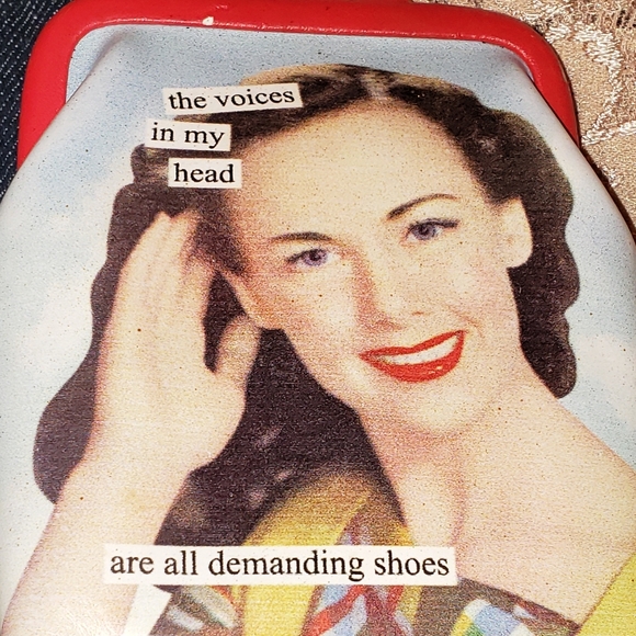 I am selling a little bit of everything - Picture 3 of 8